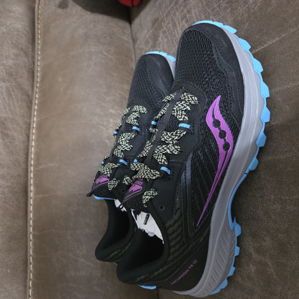 Saucony Black and Purple Athletic Shoes with Cushioned Support